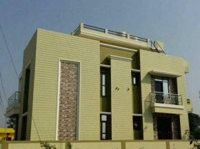 Cheerful - 3BHK Villa DDN/RKESH/HRDWR near airport